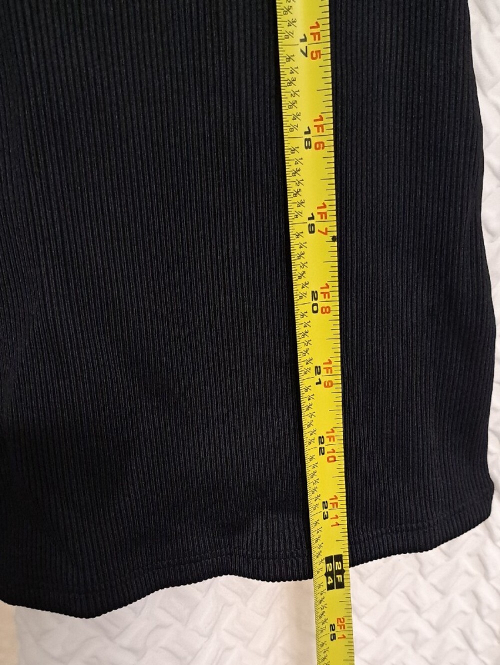 Black Ribbed Tank Top - Picture 4 of 6